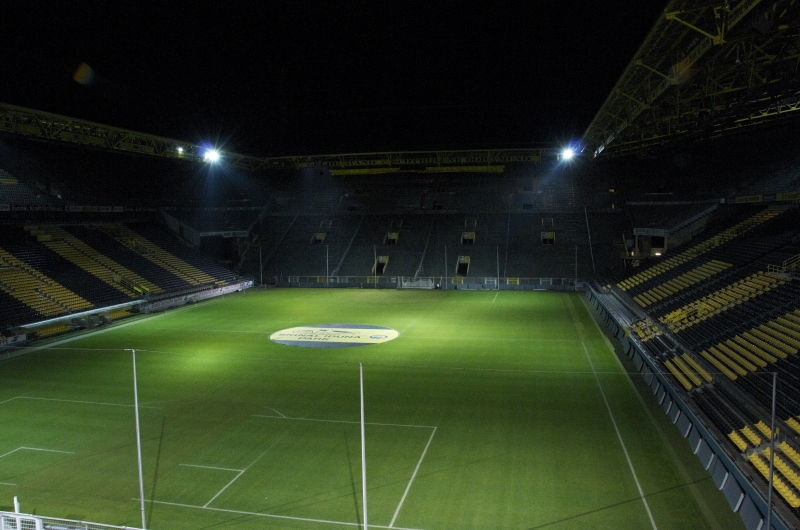 Signal Iduna Park (Westfalenstadion) Signal Iduna Park (Westfalenstadion)