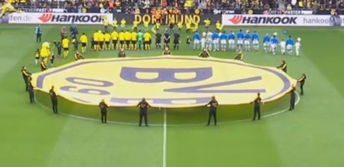 Im Signal Iduna Park (Westfalenstadion) Im Signal Iduna Park (Westfalenstadion)