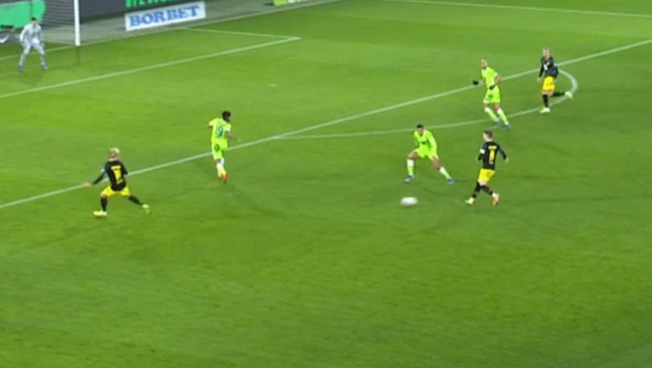 Das sieht schon mal sehr gut aus für Borussia Dortmund. Das sieht schon mal sehr gut aus für Borussia Dortmund.